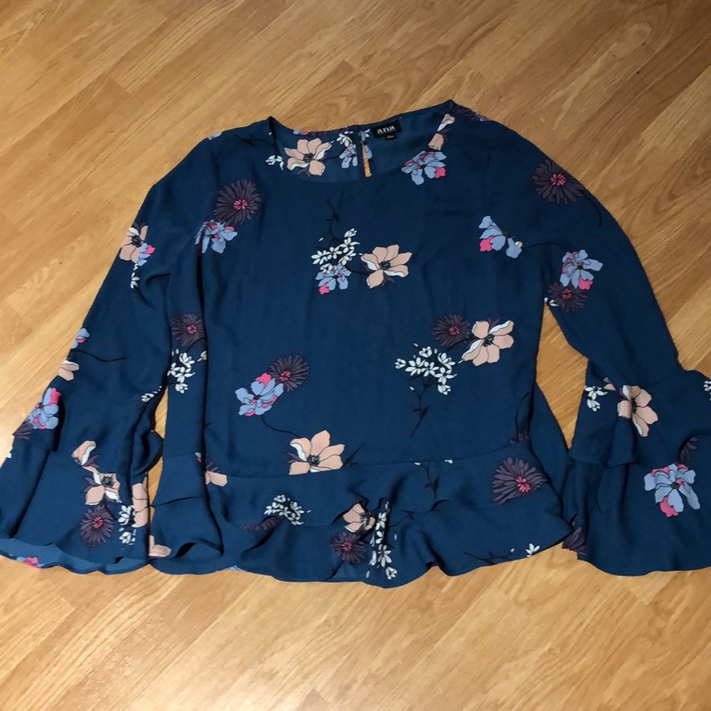 a.n.a long sleeve floral blouse